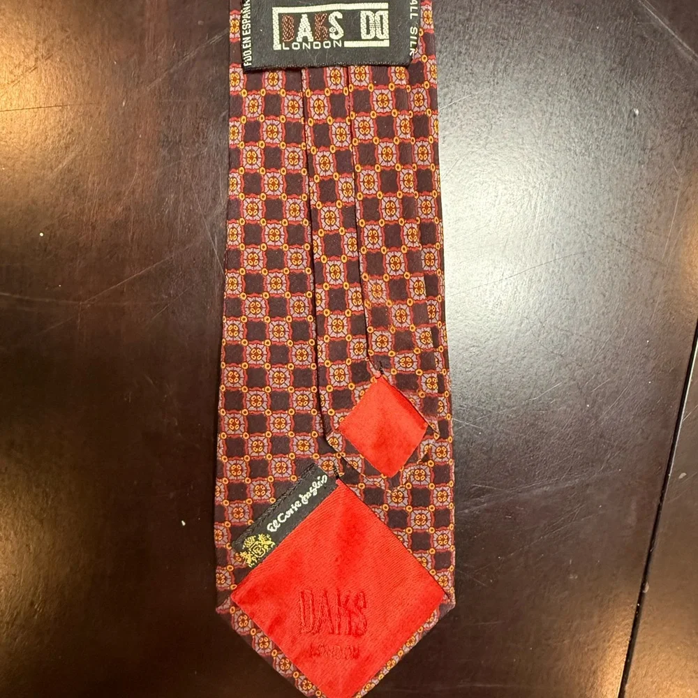 Daks London‎ Red and Black Patterned Men's Tie 60” long Silk